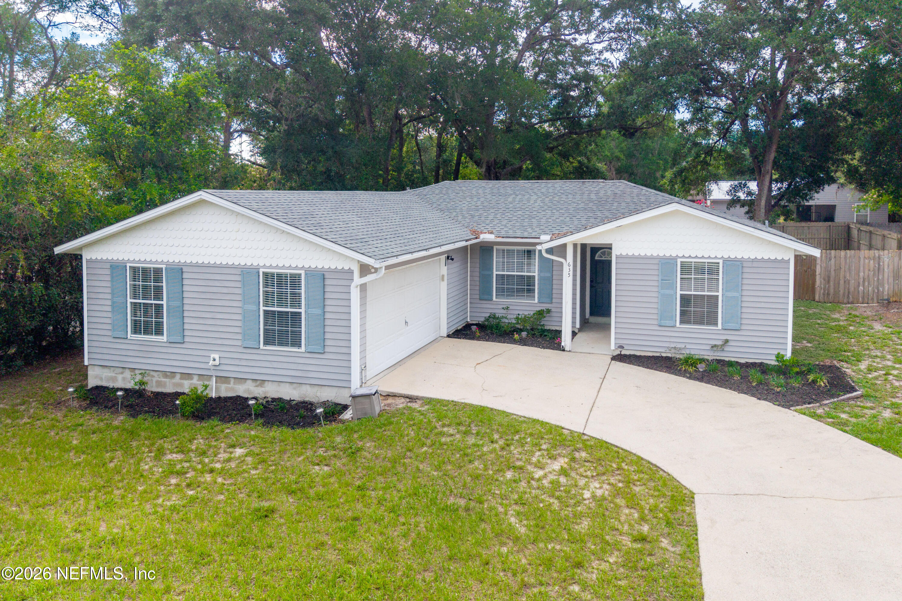 635 Southwest Cardinal Drive Keystone Heights, FL 32656 - Photo 2 of 57 IMG_7540