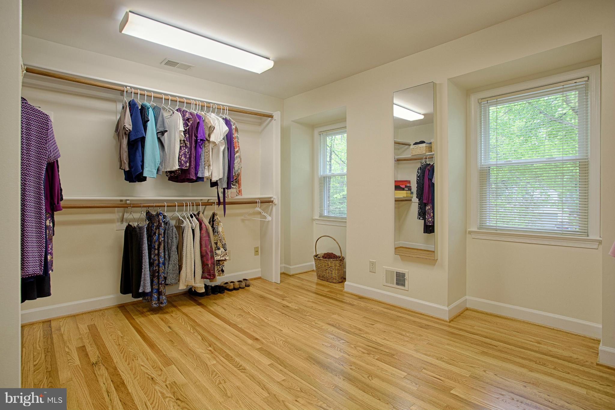 11311 Fieldstone Lane Reston, VA 20191 - Photo 14 of 30 a view of a room with gym equipment