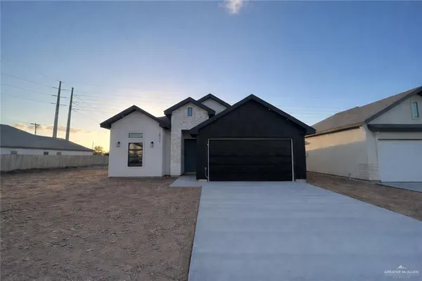 $309,000 | 2809 North Alyna Avenue, Edinburg, TX 78541