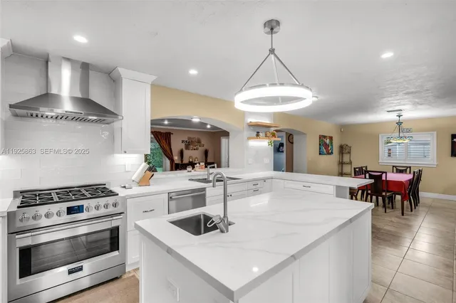 $1,599,900 | 12920 Southwest 108th Place, Miami, FL 33176