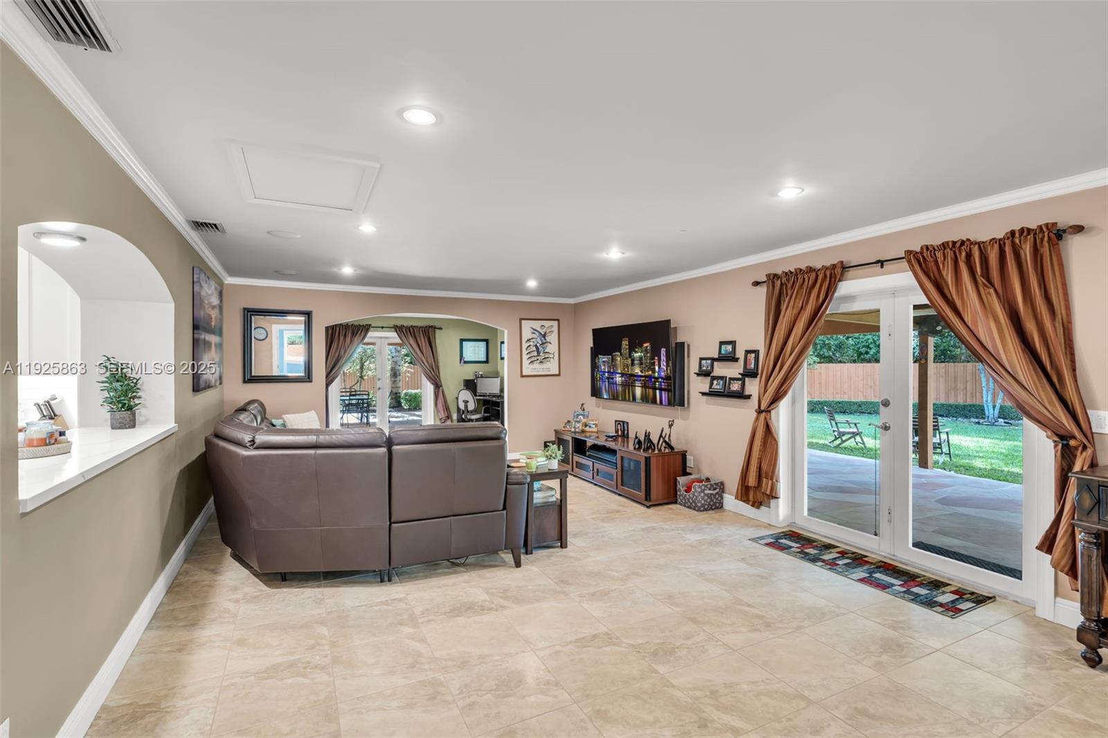 12920 Southwest 108th Place Miami, FL 33176 - Photo 19 of 62