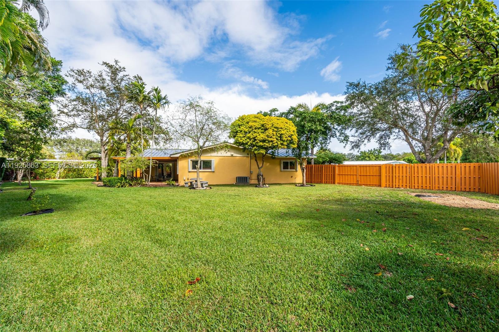 12920 Southwest 108th Place Miami, FL 33176 - Photo 46 of 62