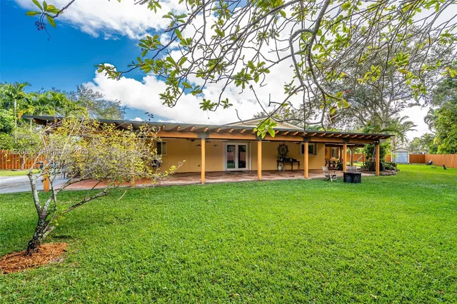 $1,599,900 | 12920 Southwest 108th Place, Miami, FL 33176