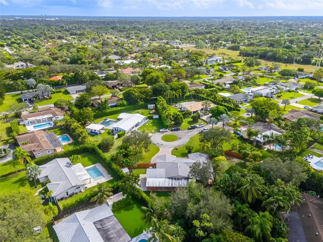 $1,599,900 | 12920 Southwest 108th Place, Miami, FL 33176