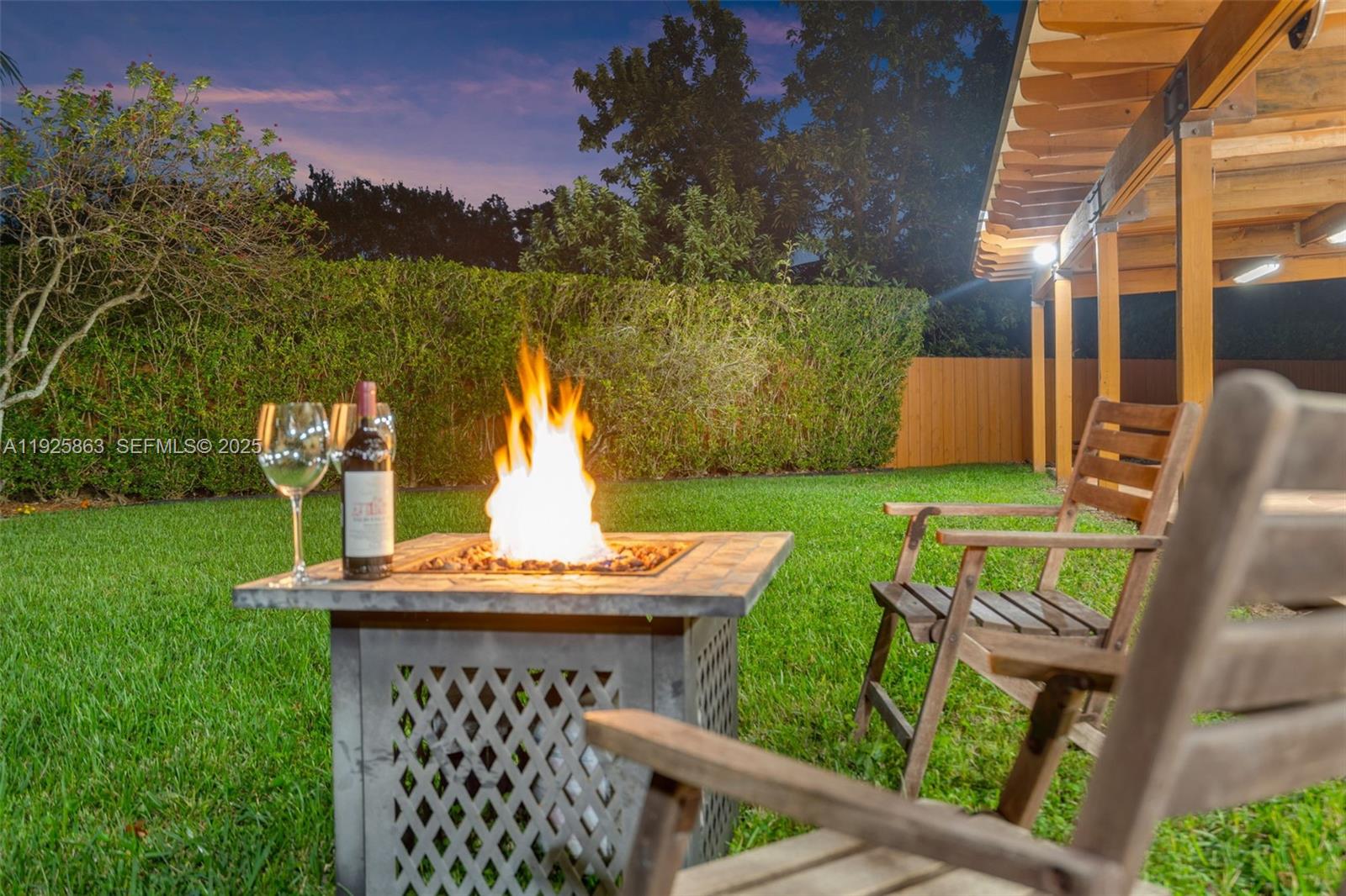 12920 Southwest 108th Place Miami, FL 33176 - Photo 6 of 62