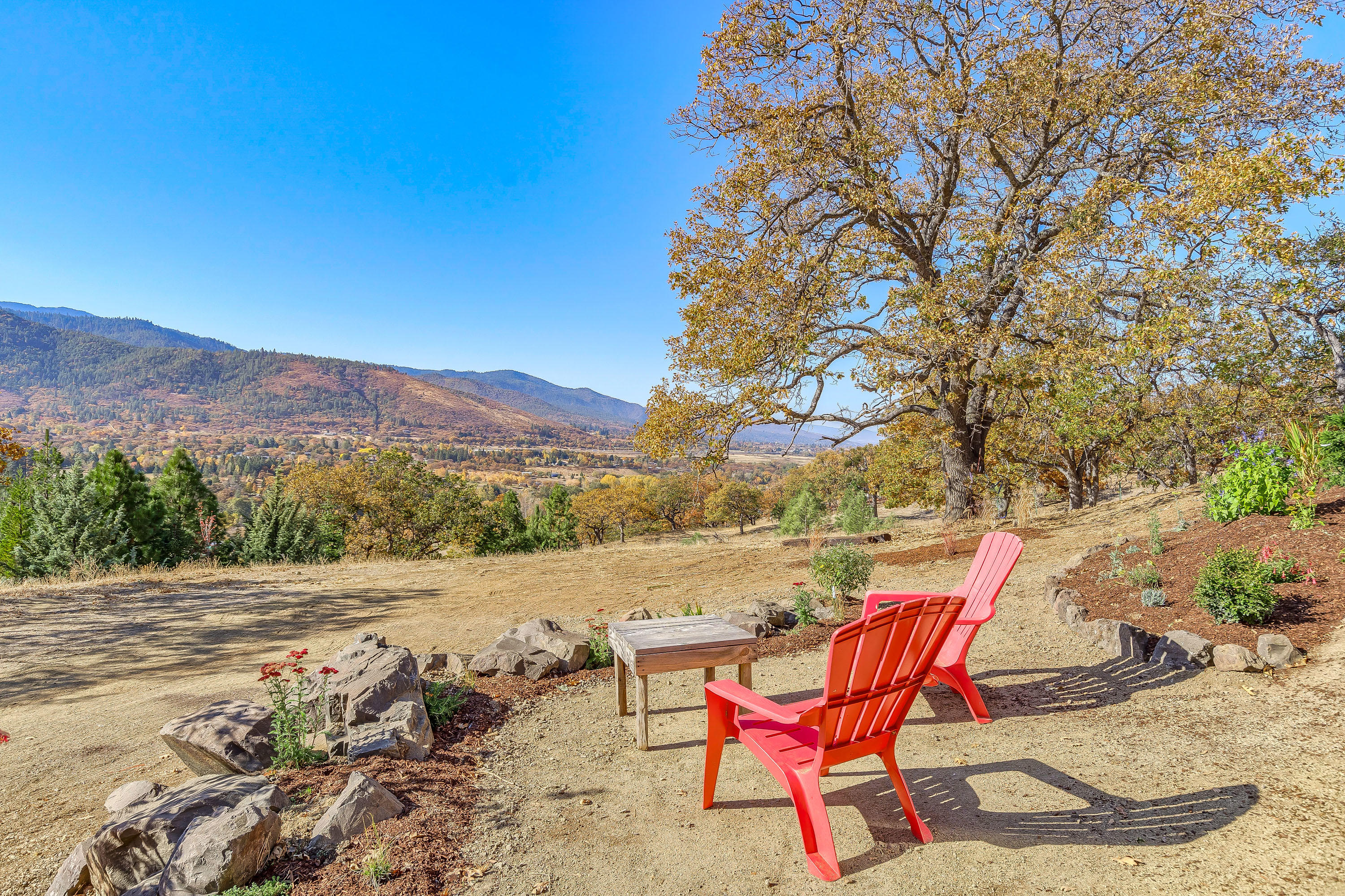 11740 Corp Ranch Road Ashland, OR 97520 - Photo 40 of 49 CRR(33)