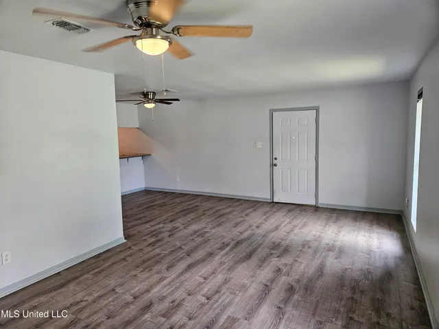 $850 | 15061 Polk Street, Unit A, Gulfport, MS 39501