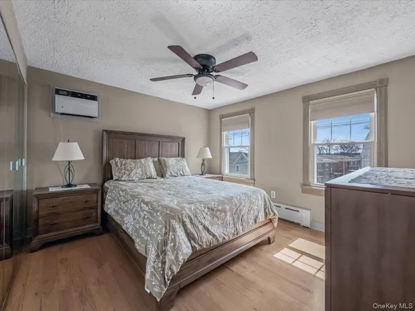 $1,188,000 | 146-07 17th Avenue | Whitestone