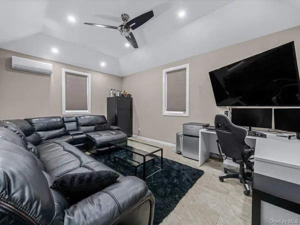$1,188,000 | 146-07 17th Avenue | Whitestone