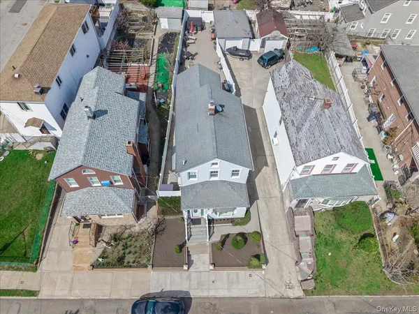 $1,188,000 | 146-07 17th Avenue | Whitestone