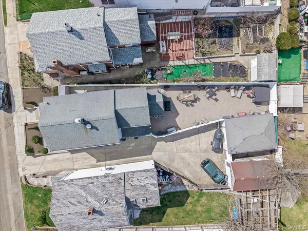 $1,188,000 | 146-07 17th Avenue | Whitestone