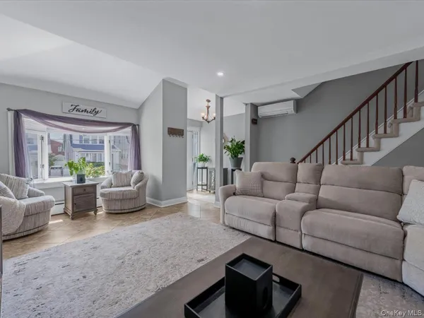 $1,188,000 | 146-07 17th Avenue | Whitestone