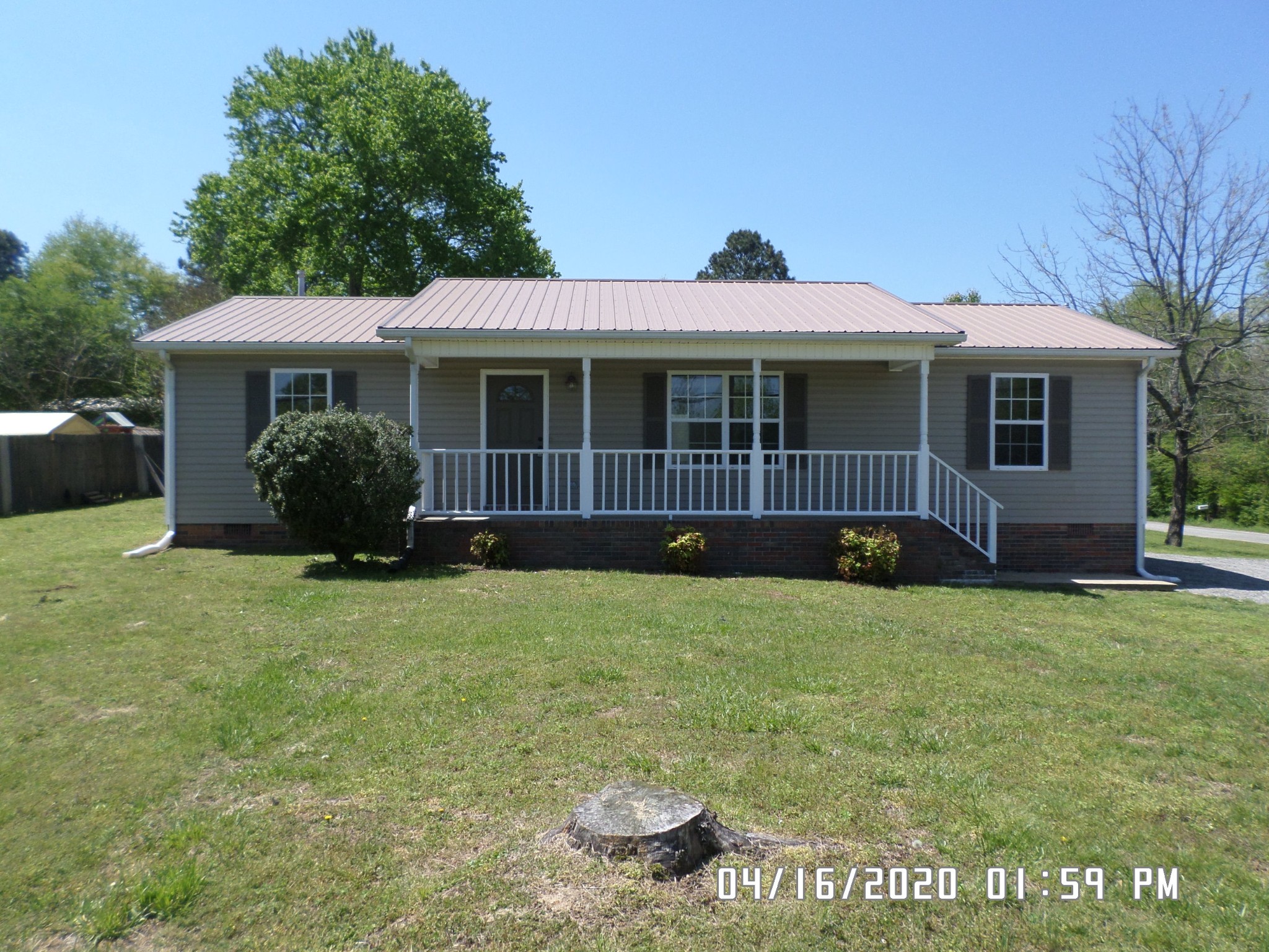 817 Hayes Road Lawrenceburg, TN 38464 - Photo 1 of 16