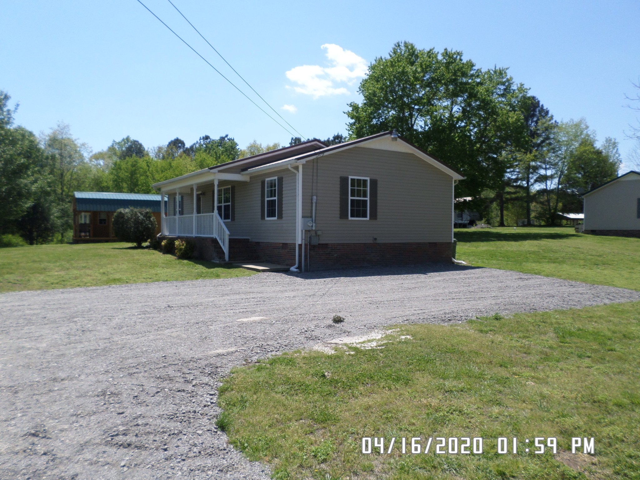 817 Hayes Road Lawrenceburg, TN 38464 - Photo 2 of 16
