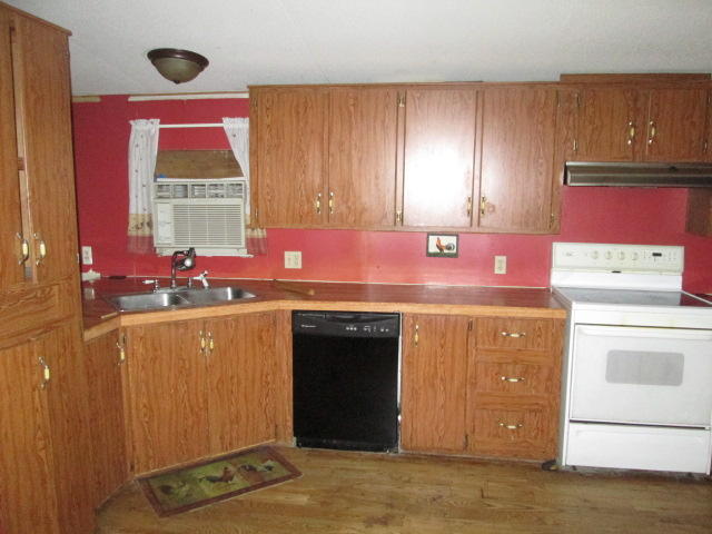 2724 Martha Washington Road Clarkrange, TN 38553 - Photo 4 of 15 4 Kitchen