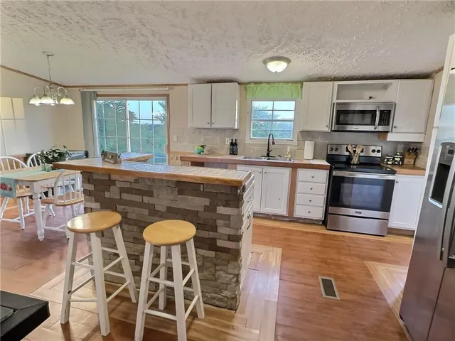 $299,000 | 8565 South 1301 Road, El Dorado Springs, MO 64744