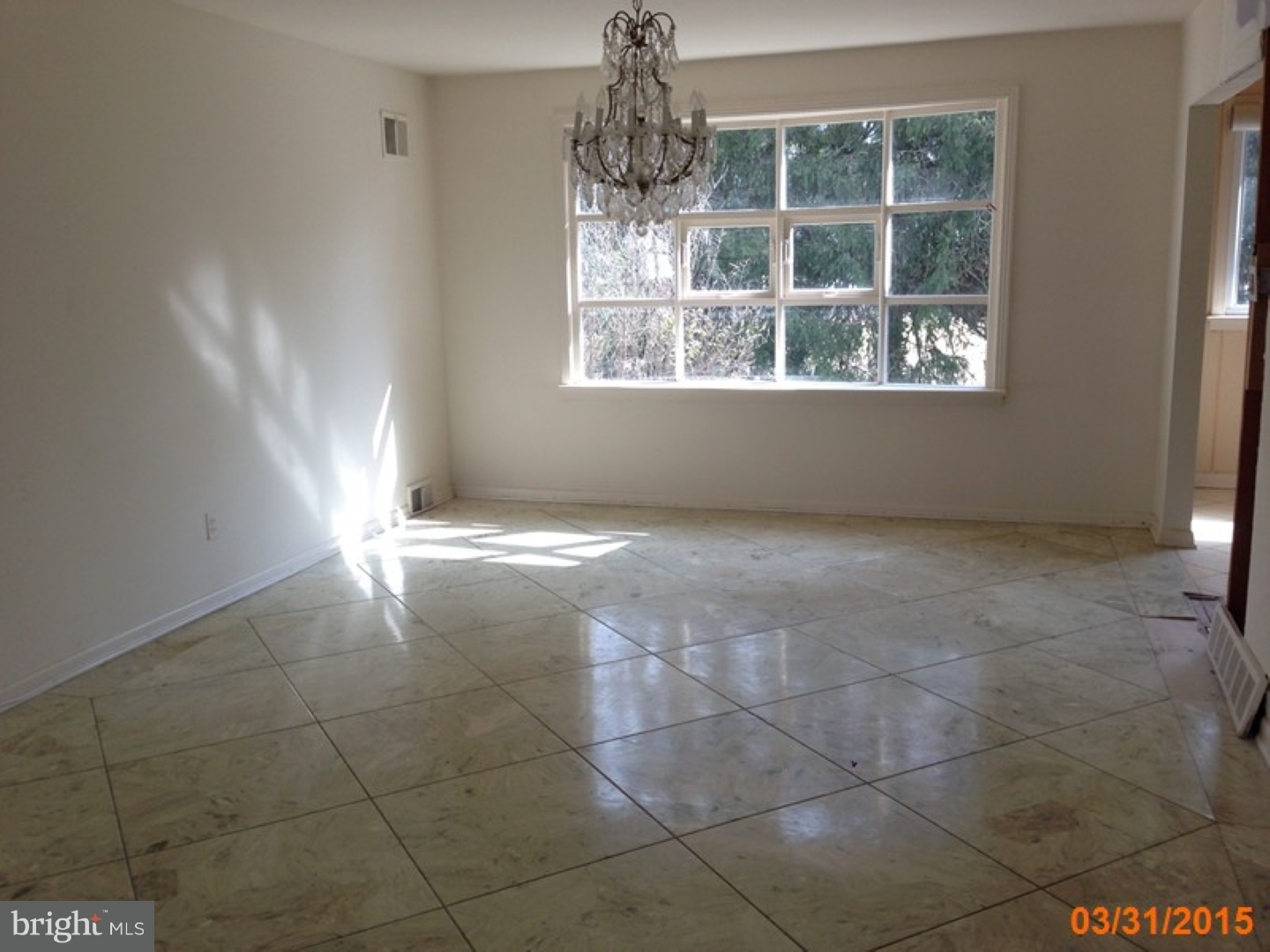 7909 Waltham Road Cheltenham, PA 19012 - Photo 4 of 22
