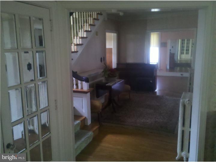 329 Bickley Road Wyncote, PA 19095 - Photo 12 of 20 Hallway
