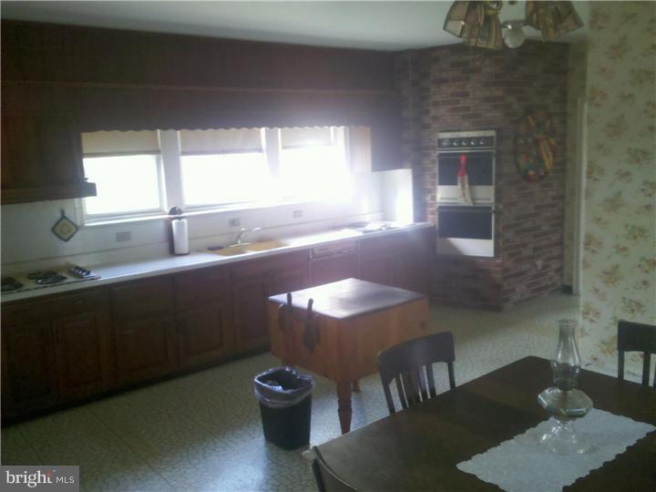 329 Bickley Road Wyncote, PA 19095 - Photo 19 of 20 Kitchen