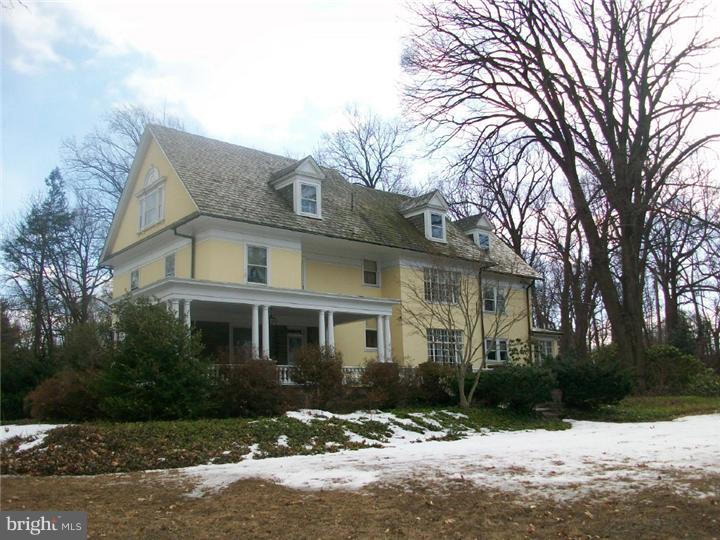329 Bickley Road Wyncote, PA 19095 - Photo 3 of 20 Front Yard