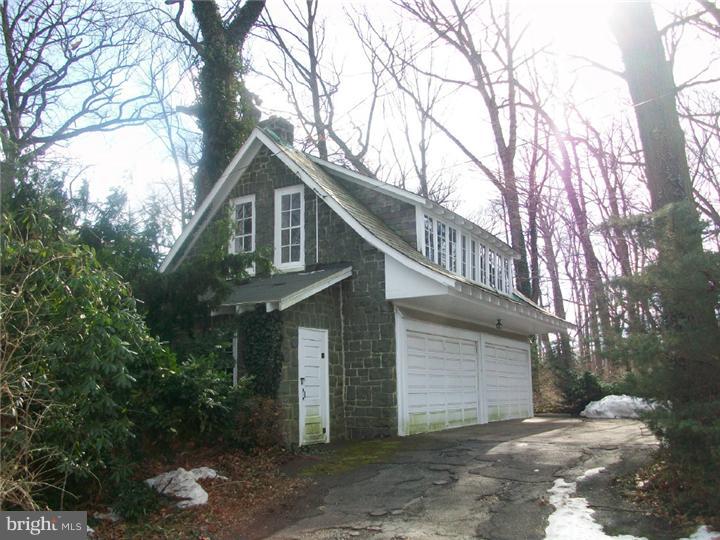 329 Bickley Road Wyncote, PA 19095 - Photo 8 of 20 Garage