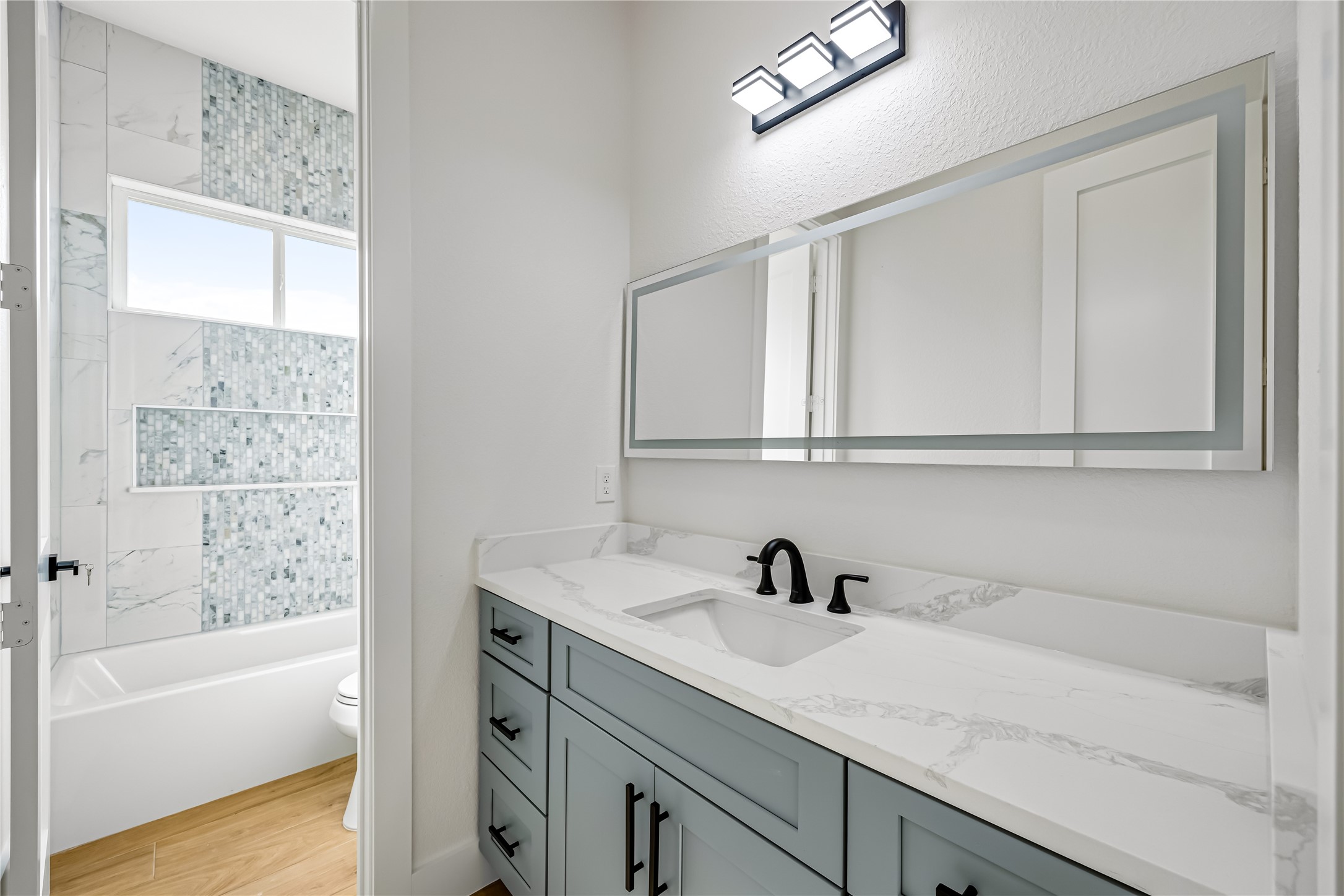 4815 Cruse Road, Unit B Houston, TX 77016 - Photo 13 of 15