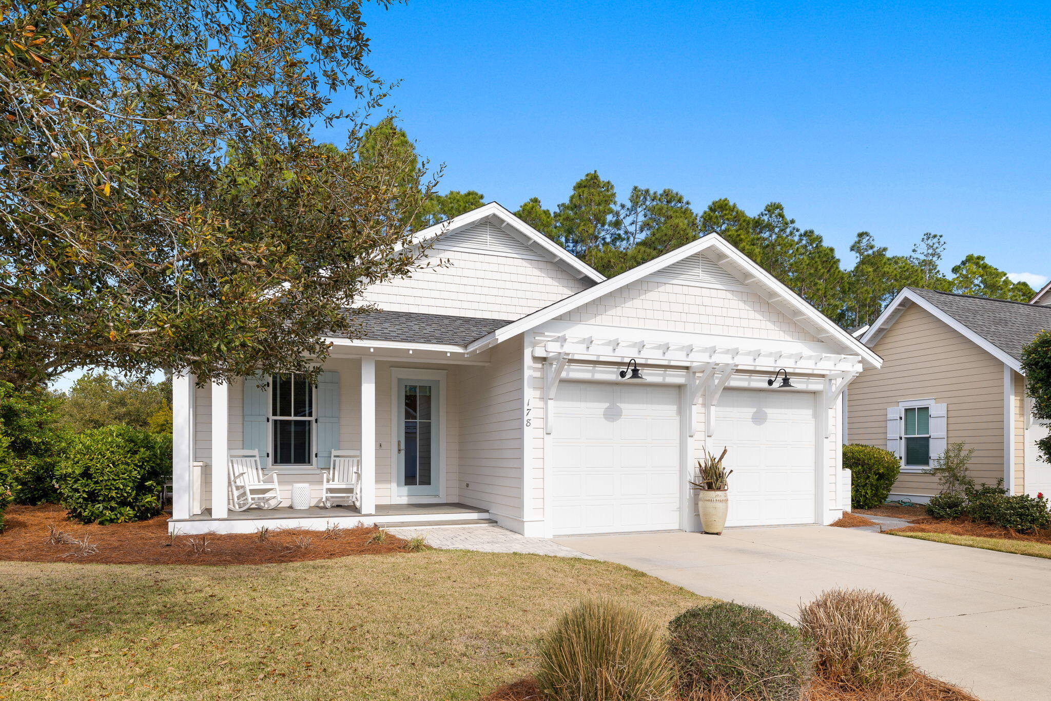 Array_178JackKnifeDr-12