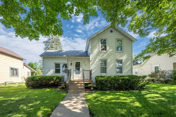 $220,000 | 116 East Elm Street, Glenwood City, WI 54013