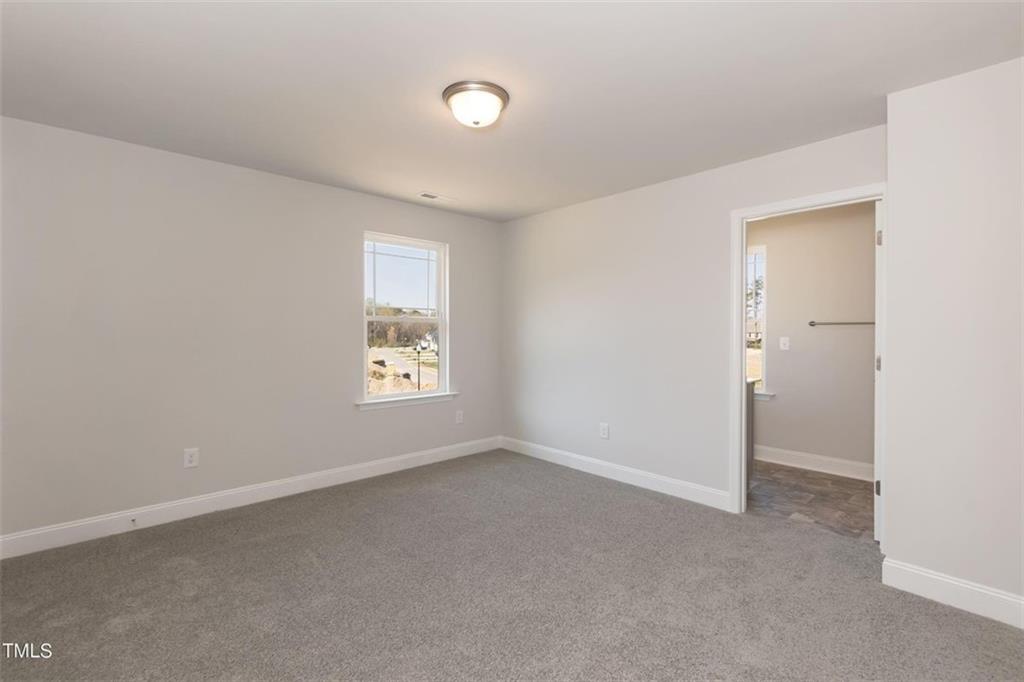654 Bald Ridge Circle Demorest, GA 30535 - Photo 19 of 22 an empty room with a window