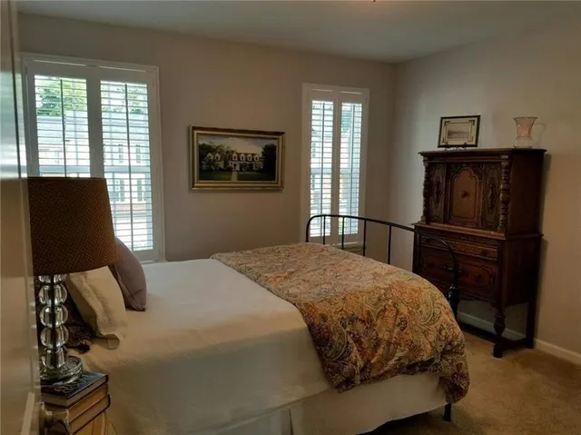 $2,300 | 411 Maple Ridge Drive, Canonsburg, PA 15317