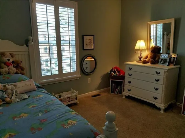 $2,300 | 411 Maple Ridge Drive, Canonsburg, PA 15317