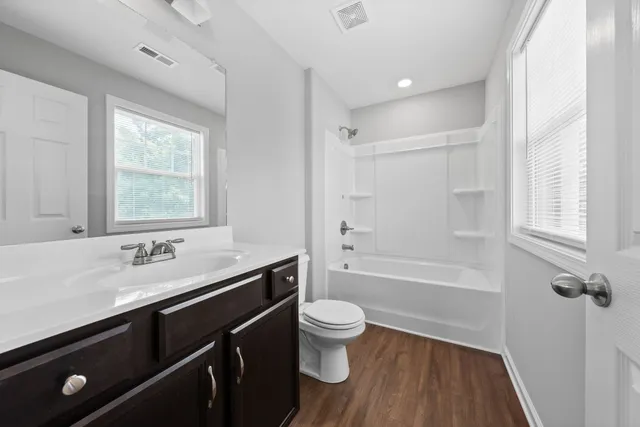 a view of a walk in closet