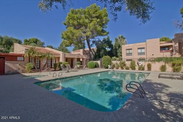 $1,000 | 3131 West Cochise Drive, Unit 222, Phoenix, AZ 85051