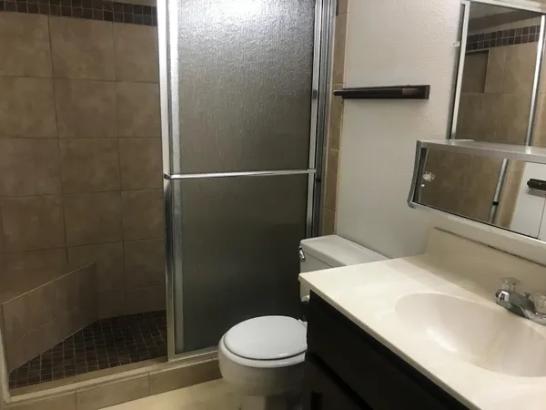 $1,000 | 3131 West Cochise Drive, Unit 222, Phoenix, AZ 85051