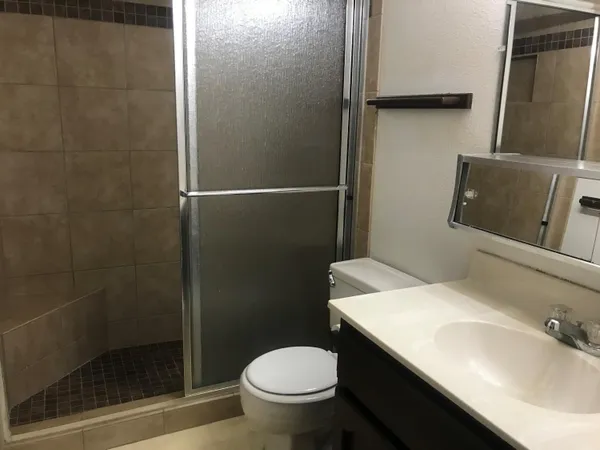 $1,000 | 3131 West Cochise Drive, Unit 222, Phoenix, AZ 85051