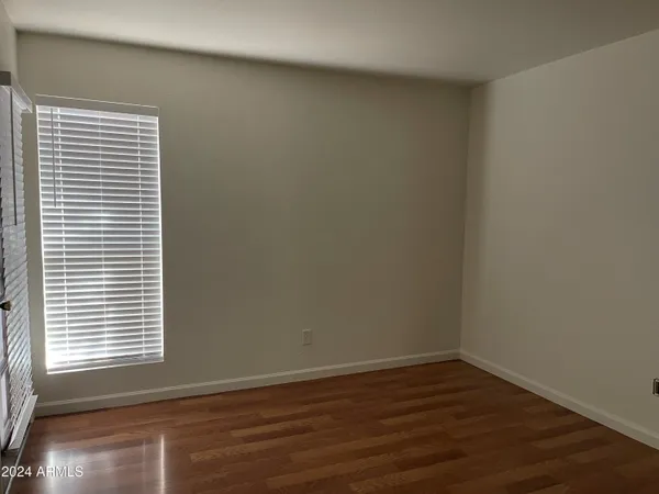 $1,000 | 3131 West Cochise Drive, Unit 222, Phoenix, AZ 85051