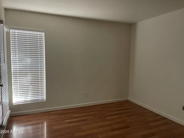 $1,000 | 3131 West Cochise Drive, Unit 222, Phoenix, AZ 85051