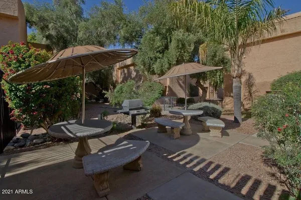 $1,000 | 3131 West Cochise Drive, Unit 222, Phoenix, AZ 85051