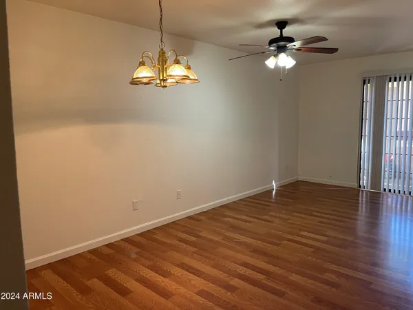 $1,000 | 3131 West Cochise Drive, Unit 222, Phoenix, AZ 85051