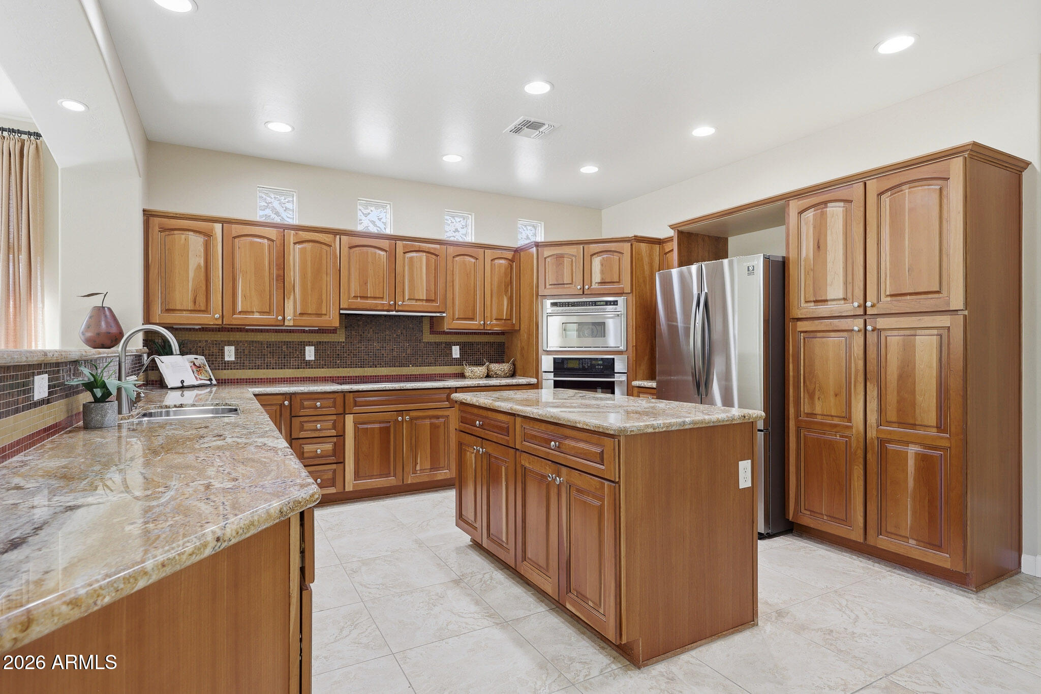 16231 West Cheery Lynn Road Goodyear, AZ 85395 - Photo 13 of 43 Granite Kitchen