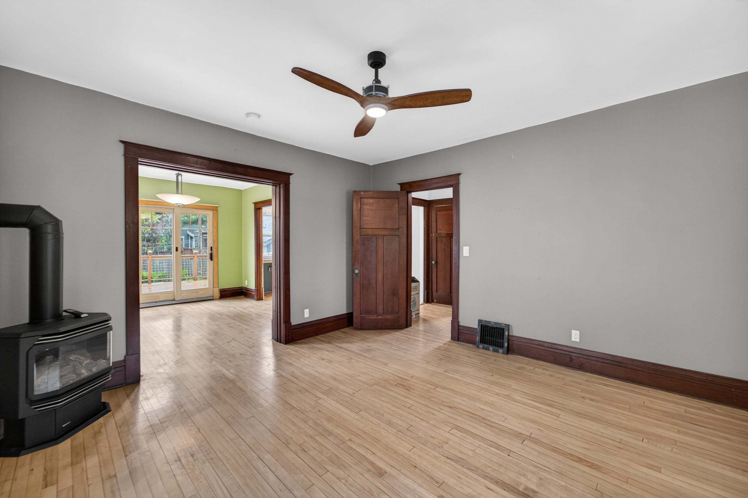 205 Dixon Street Madison, WI 53704 - Photo 10 of 39