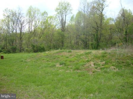 75 Clark Road Delta, PA 17314 - Photo 4 of 10 Exterior (General)