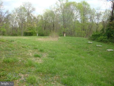 75 Clark Road Delta, PA 17314 - Photo 8 of 10 Exterior (General)