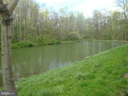 75 Clark Road Delta, PA 17314 - Photo 9 of 10 View
