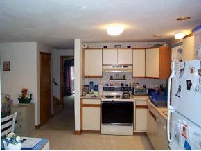 35 R Beacon Hill Road Derry, NH 03038 - Photo 2 of 8
