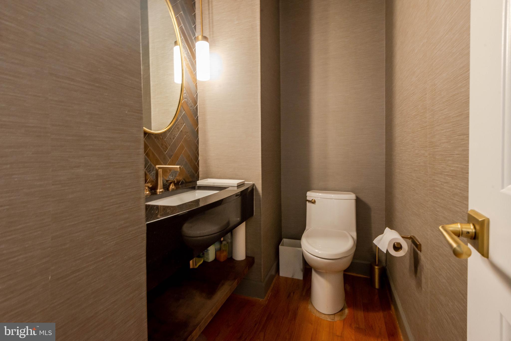 7 Durkee Farm Road Reisterstown, MD 21136 - Photo 22 of 67 Main Level half bath