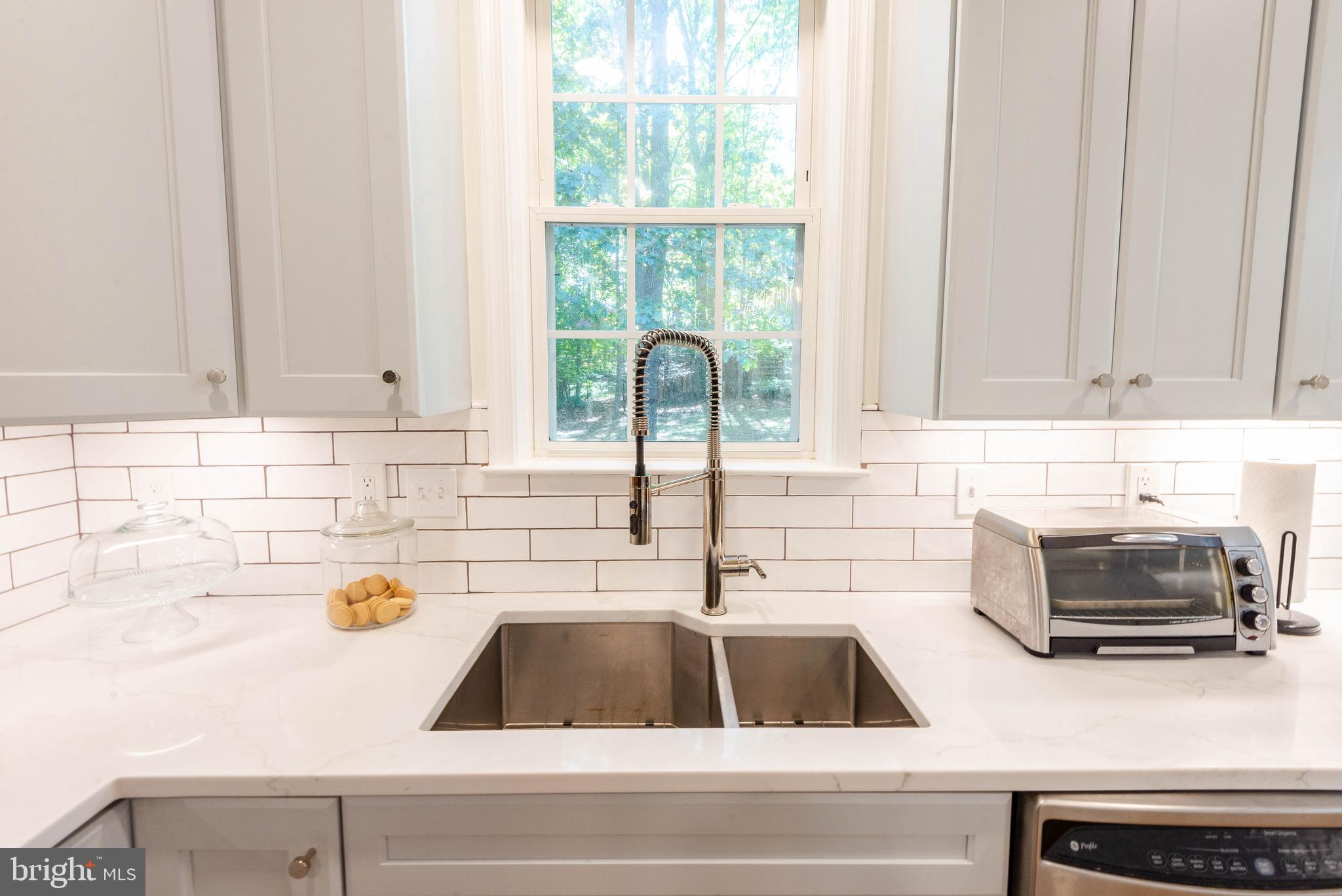 7 Durkee Farm Road Reisterstown, MD 21136 - Photo 8 of 67 Look at peaceful nature while washing dishes