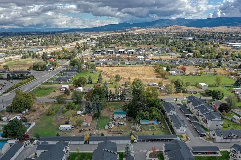 613 North Conklin Road Spokane Valley, WA 99037 - Photo 11 of 15