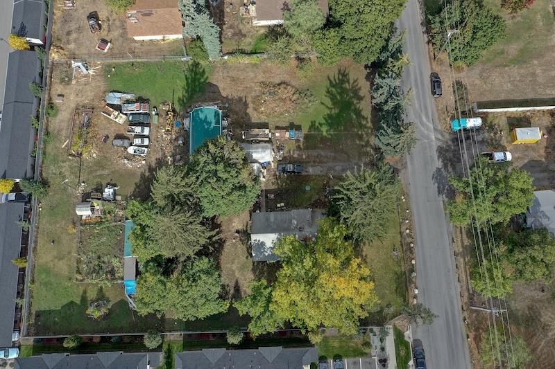 613 North Conklin Road Spokane Valley, WA 99037 - Photo 4 of 15
