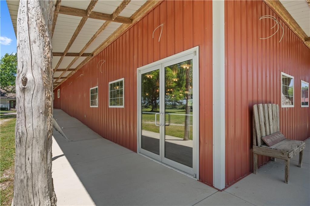3800 120th Road Thayer, KS 66776 - Photo 37 of 99